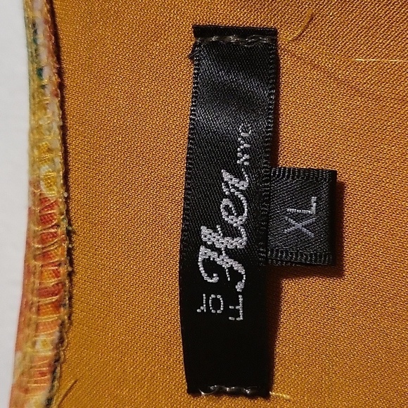 For Her NYC Back Zip 3/4 Sleeve 70's Look Crop Top - Size XL - Picture 7 of 12